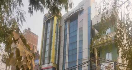 Collection O Chanakya National Patna