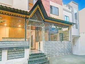 House | Reception - Super Collection O Mahakal (Ujjain)