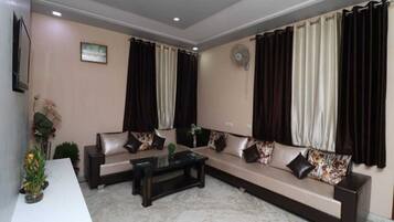 House | Reception