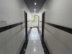House | Interior - Collection O Chatrapati Shivaji Bus Terminal (Chhatrapati Sambhajinagar)
