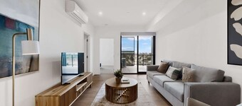 Stylish New Apartment with Modern Appliances