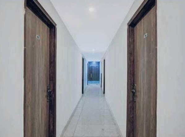 House | Interior - Townhouse Varanasi Railway Station (Varanasi)