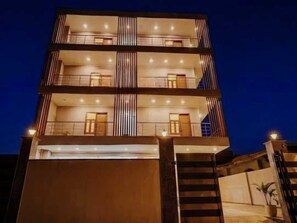 House | Exterior - Townhouse Varanasi Railway Station (Varanasi)