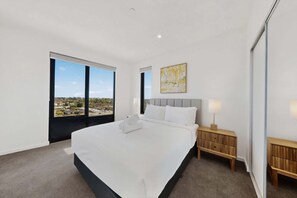 Room - Spacious Newly 2 Bed Unit with Onsite Parking (Cannington)