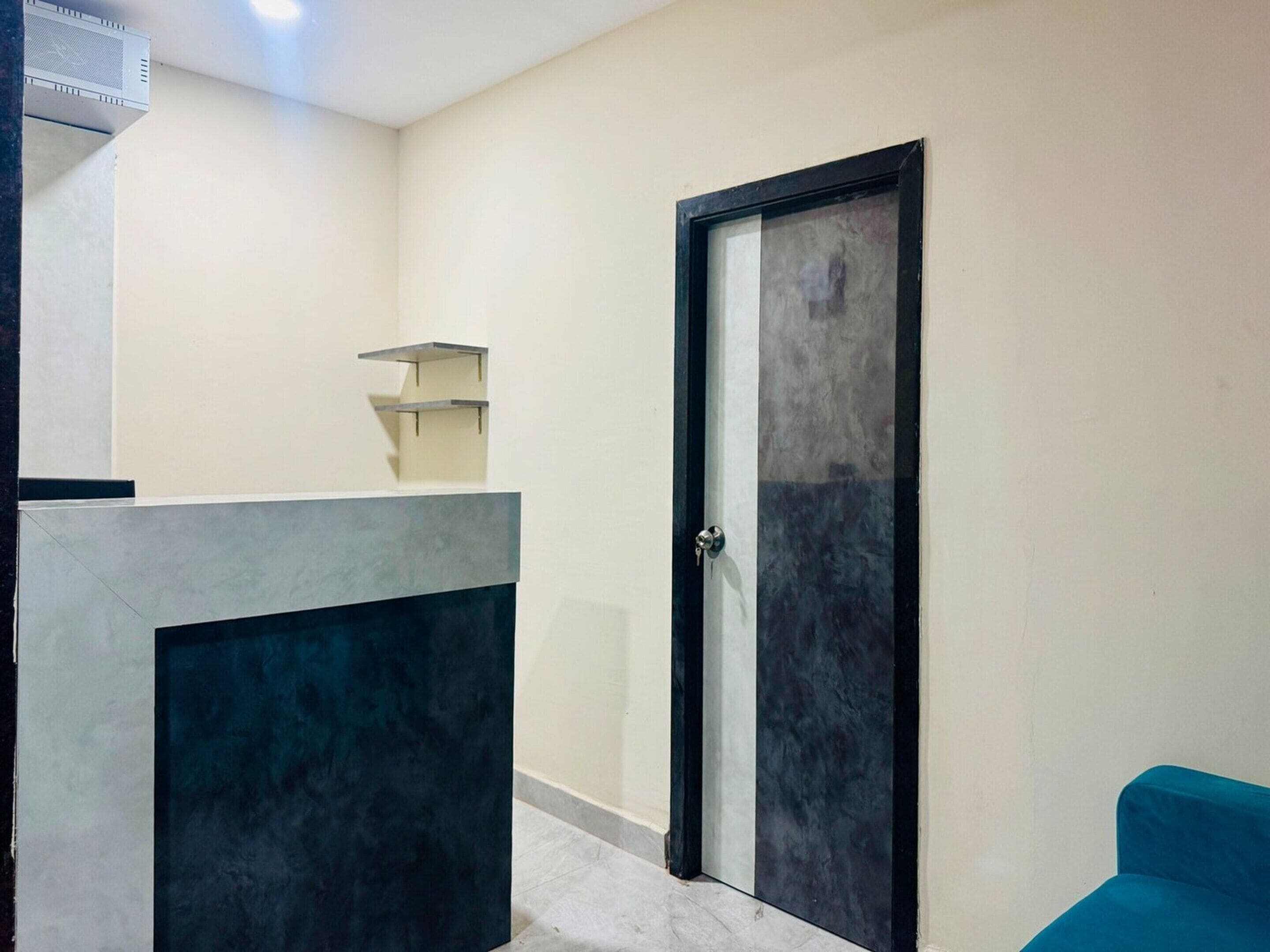 House | Reception