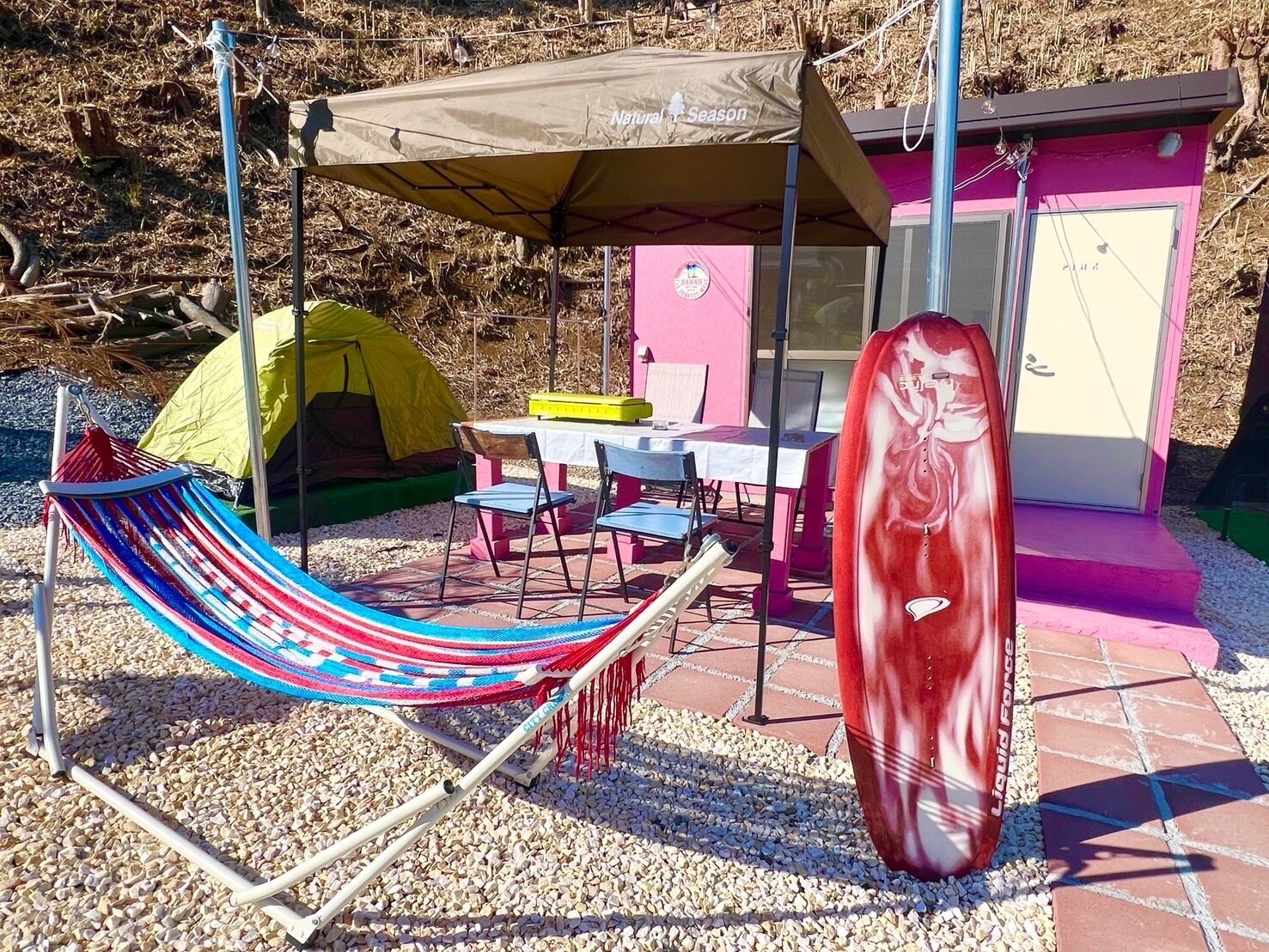 屋外ダイニングエリア