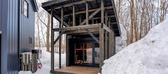 Enjoy the four seasons and the sauna exclusively i / Abuta County Hokkaidō