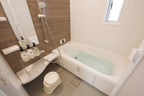 Hair dryer, towels - 1 hour from the airport  11 minutes to the beach  / Nago City Okinawa (Nago City)