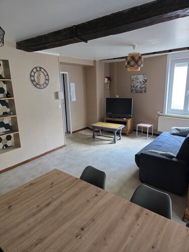 Very large Les Capucines apartment in the heart of the village