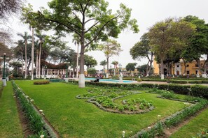 Property grounds - Cozy 2BR - Heart of Barranco - Walk to Everywhere (Barranco)
