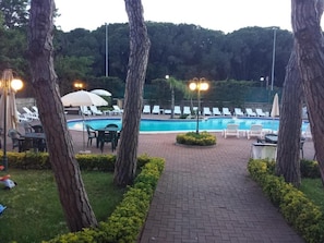 Suite, vue jardin | Piscine