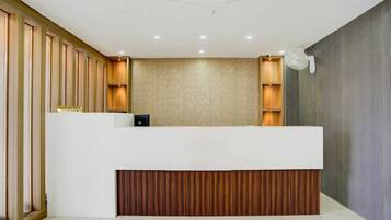 House | Meja sambut tetamu