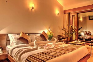 View from room - Luxury Hotel Palm Bhimtal (Bhimtal)