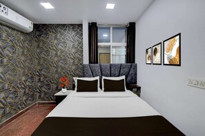 Room - Townhouse Oak Q-City Techno Park (Hyderabad)