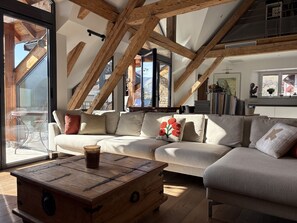 TV - Venez Chez Vous Les Pignons sur le Lac (Talloires)
