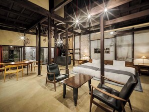 Traditional House, 4 Bedrooms, Kitchen, Garden View | Living area - Ruikou Machiya House (Kyoto)