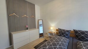 1 chambre, fer et planche à repasser, Wi-Fi, draps fournis