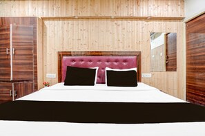 Room - Collection O Tajganj West Gate (Agra)