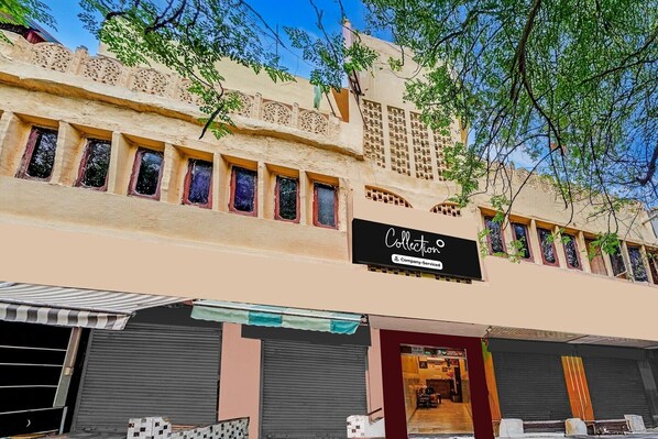 Exterior - Collection O Tajganj West Gate (Agra)