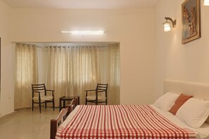 Deluxe Room - THE BROWN WOOD MANOR (Bhopal)