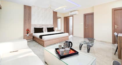 Collection O Ranipur Dhaney Crossway