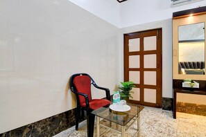 Interior - Hotel O Howrah Railway Station (Kolkata)