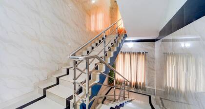 Hotel O Bharata Mata College Kakkanad