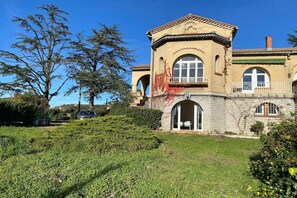 Exterior - Magnificent Family villa near the Cèze River (Saint-Ambroix)