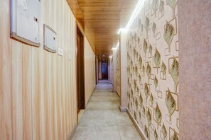 Interior - Deluxe Super Hotel O Vivekanand Marg (Prayagraj)