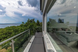 Property grounds - Beautiful modern 4 star apartment with sea view (Dramalj)