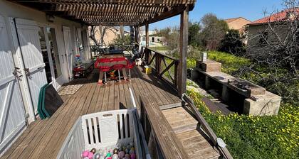 Charming house between sea and river - 4 minutes walk from Casamozza train station