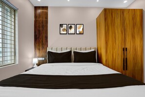 Room - Deluxe Super Townhouse Puri Bypass Crossway (Bhubaneswar)