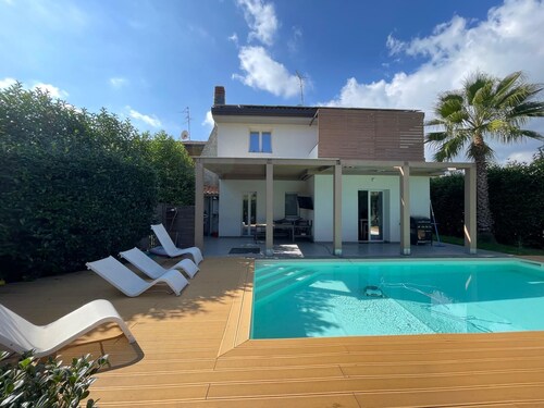 Villa india: private pool between etna and the sea