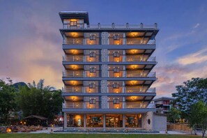 Exterior - Yangshuo Afield Resort (Guilin)