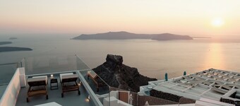 Rooftop Views & Private Htd Pool – 2BR Villa, Orana Residence