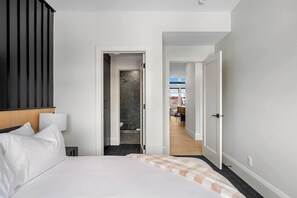 2 dormitorios, tabla de planchar con plancha, wifi gratis y ropa de cama