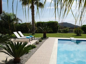 Pool - Secret Garden Retreat in Plakias – Elegant Villa with Sea Views & Private Pool (Lefkogia)