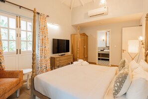Deluxe Villa, Pool View | Iron/ironing board, free WiFi - ELIVAAS Orion 3-BHK Villa With Pvt Pool (Arpora)