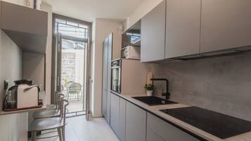 Apartment (3 Bedrooms) | Private kitchen