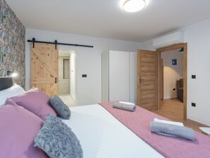 3 Schlafzimmer, Zimmersafe, kostenloses WLAN, Bettwäsche