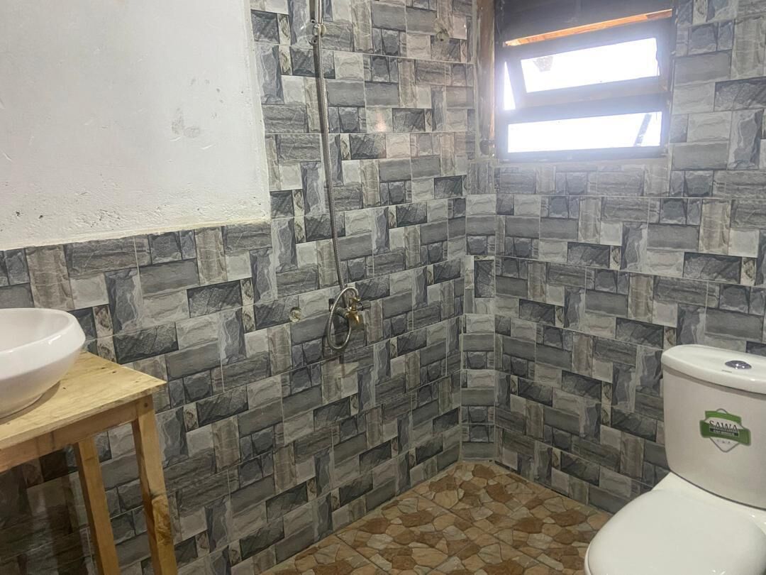 Comfort Single Room, Balcony, Garden View | Bathroom