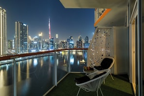 Luxury Apartment, Balcony, Canal View | Terrace/patio - 2BR Premium Canal & Burj Khalifa View (Dubai)