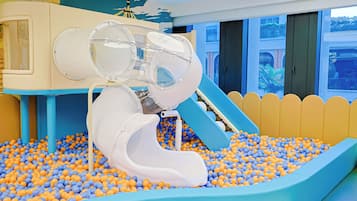 Children’s play area – indoor