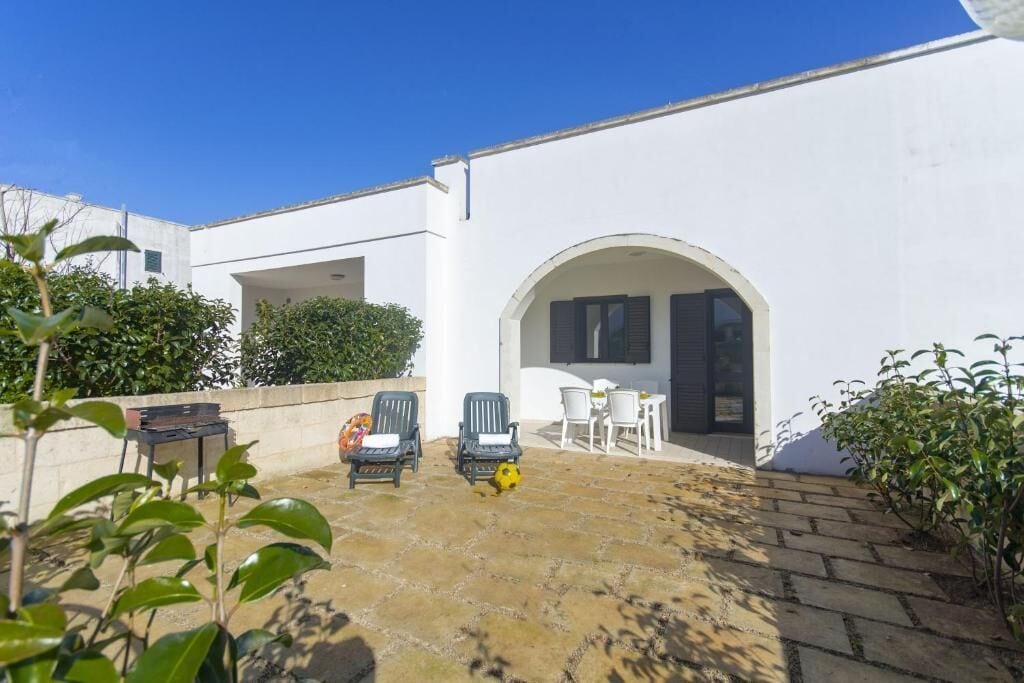 Standard Apartment, Patio, Courtyard View | Outdoor dining