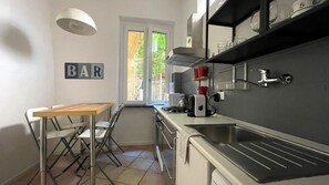 Fridge, microwave, stovetop, coffee/tea maker - Santonofrio White - One Bedroom Apartment, Sleeps 4 (Rome)