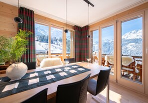 Dining - Chalet Silberhorn Penthouse (Wengen)