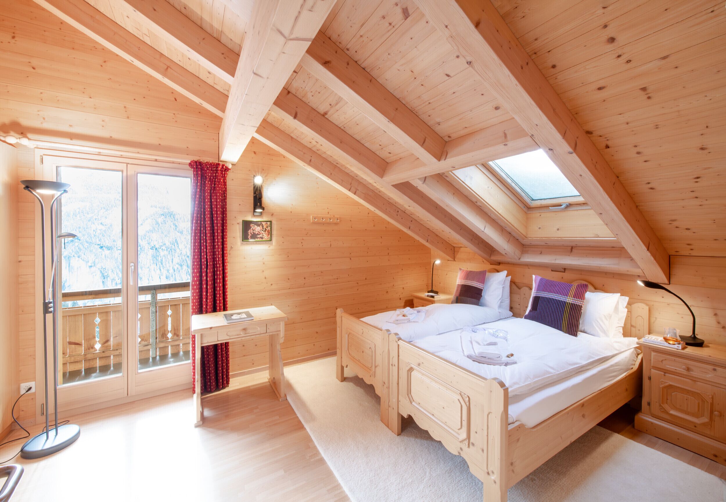 4 habitaciones, tabla de planchar con plancha y wifi gratis 