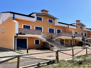 Lejlighed - 2 soveværelser - terrasse | Udendørsområde