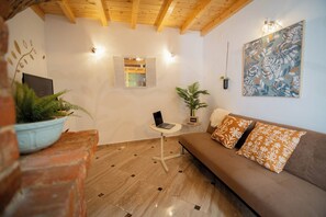 Smart TV - House near the beautiful Praia Grande de Pêra and the Salgados Lagoon (Pêra)