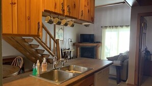 Unclassified image, 2 of 35, button - Fence Lake Condo #10 - Docking, Wifi, Beach (Lac du Flambeau)